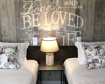 Royal Beach Hostel & Suites - Praia da Vitoria