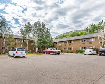 Rodeway Inn - Rifle - Edificio