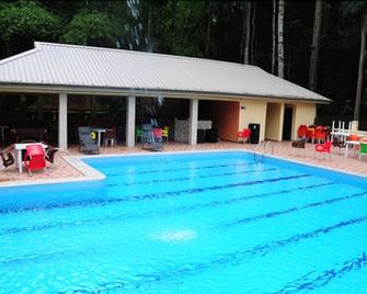 Ikogosi Warm Springs - Ikogosi - Piscina