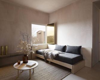 Channel View, Dungeness by Bloom Stays - Lydd - Living room