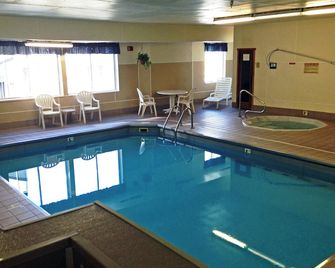 Motel 6 Bozeman Mt - Bozeman - Πισίνα