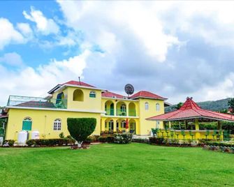 Villa Sonate - Runaway Bay - Gebouw