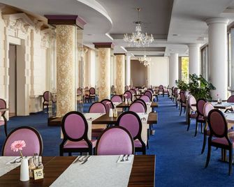 Grandhotel Nabokov - מריאנסקה לאזנה - מסעדה