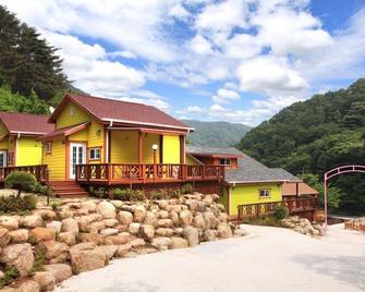 Herb Pension - Gwangyang - Edificio