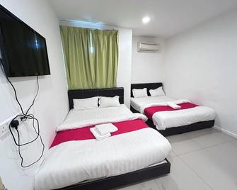 Bear Hotel At Nilai - Kampung Baharu Nilai - Slaapkamer