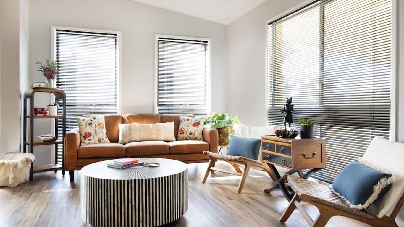 ذا كروسينج موتل