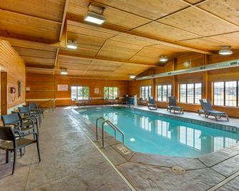Best Western Yellowstone Crossing - Laurel - Piscina