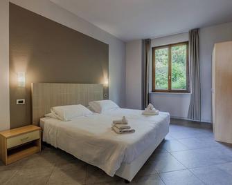 Residence San Michele - Costermano - Habitación