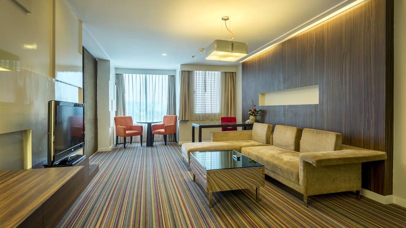 ثامرونجن هوتل