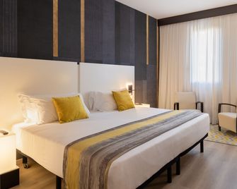 Savhotel Fiera Bologna - Bologna - Bedroom