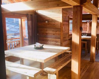 TETRAS Chalet de prestige, 12 personnes , Pieds des pistes - Commune de Vars - Spa