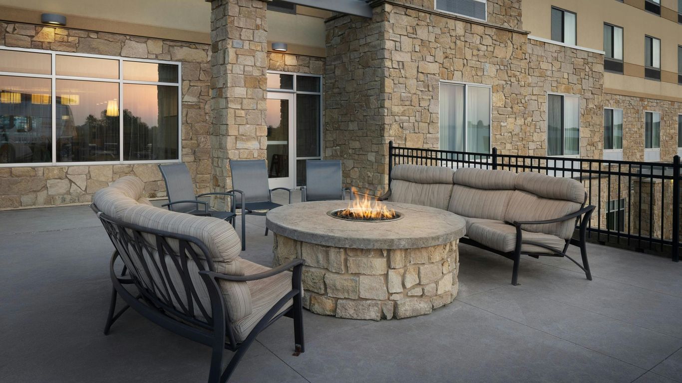 Fairfield Inn by Marriott Lincoln Southeast