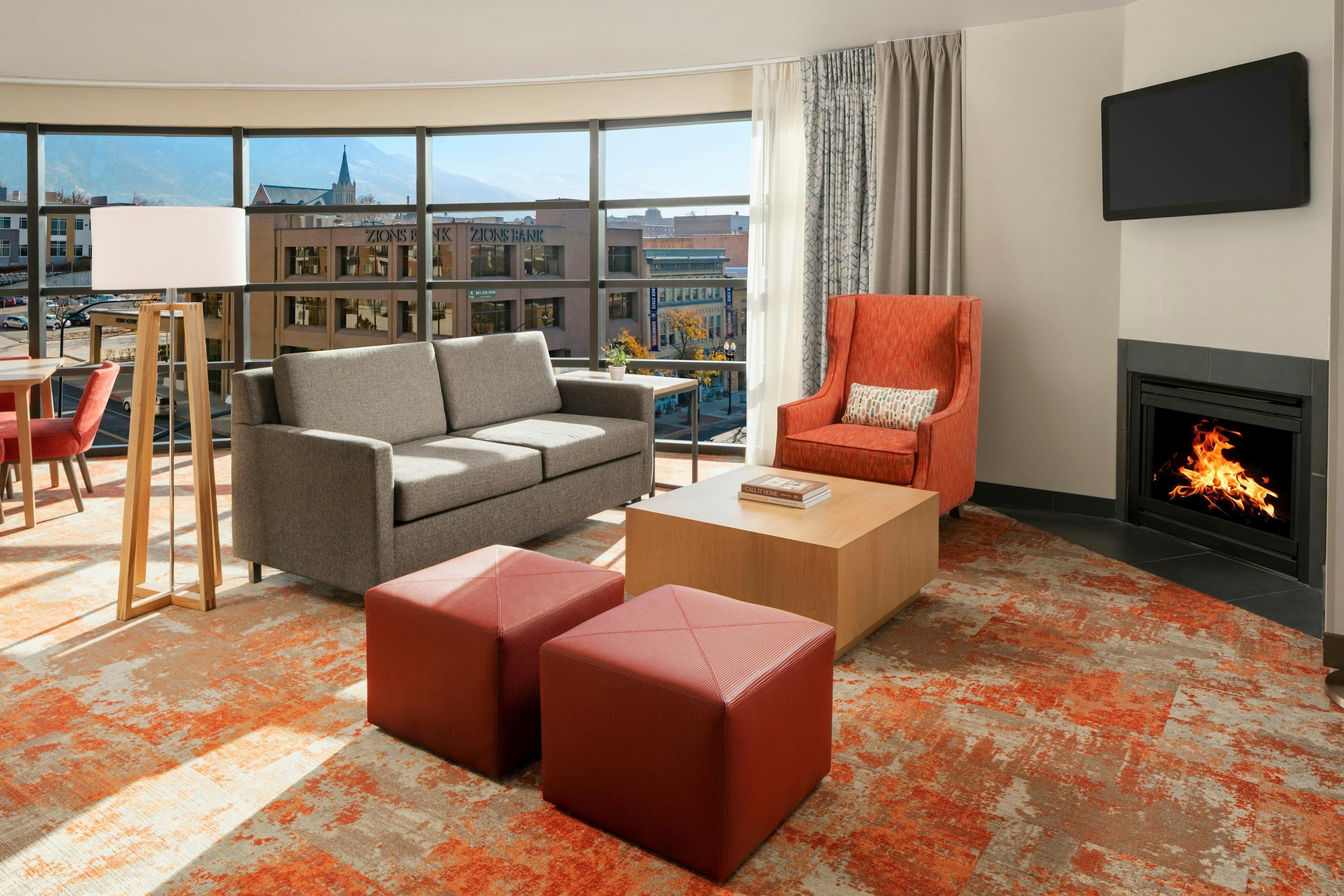 Hilton Garden Inn Ogden - Ogden - Living room
