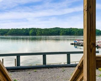 The Cabin @smoky Mtn Lakeside - Dandridge - Balkon