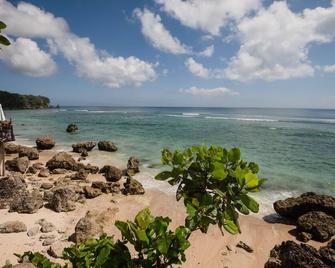 Rock'n Reef - South Kuta - Playa