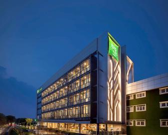 Ibis Styles Jakarta Sunter - North Jakarta - Building