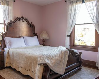 The Pearl Inn Bed and Breakfast - Ilwaco