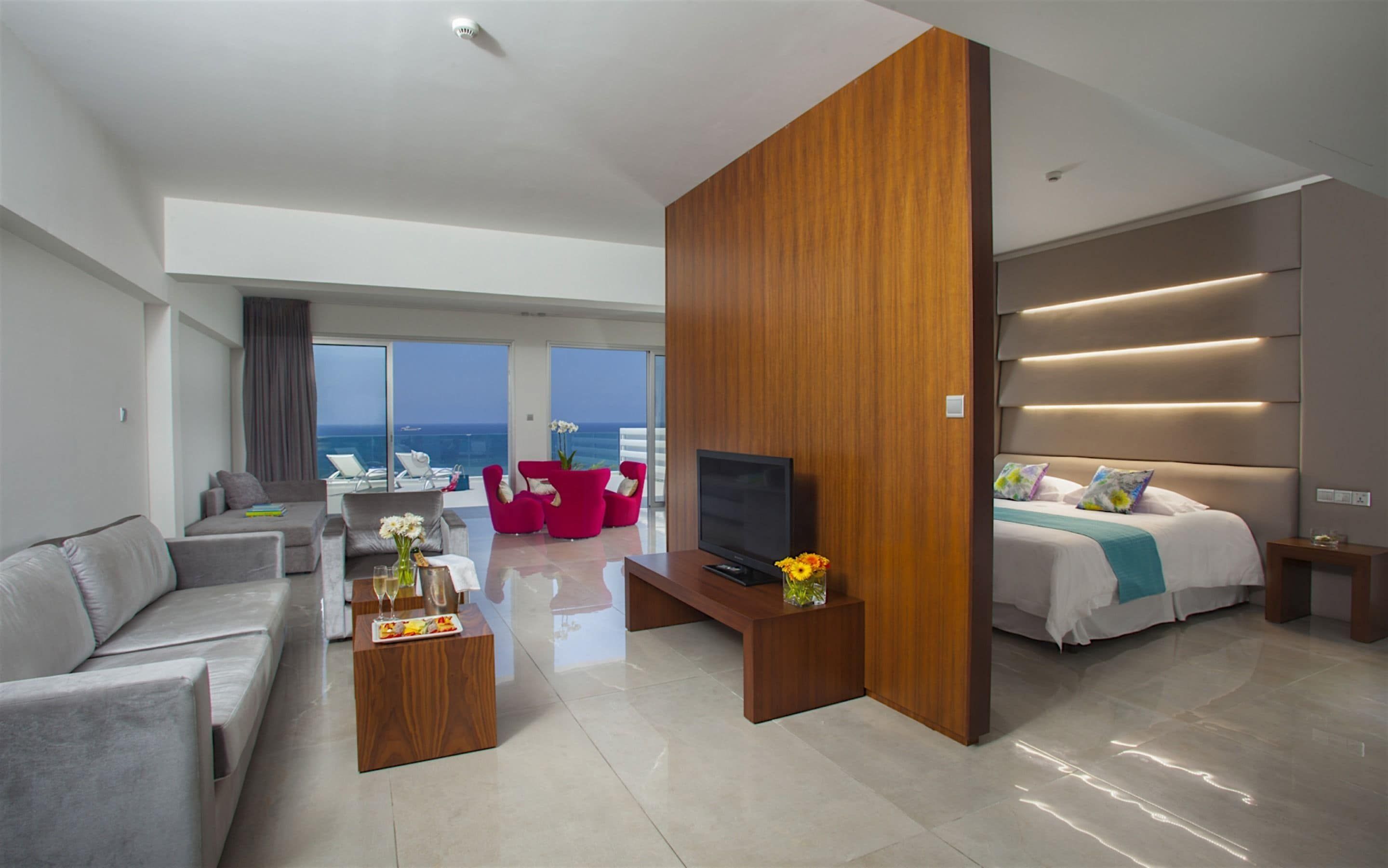 فندق ومنتجع King Evelthon Beach - بافوس
