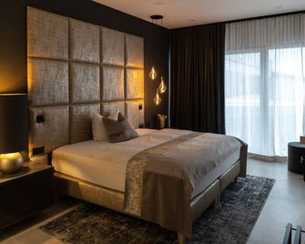 The Newsha Signature Home - Mülheim an der Ruhr - Schlafzimmer