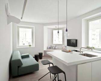 Emmi - Ljubljana - Living room