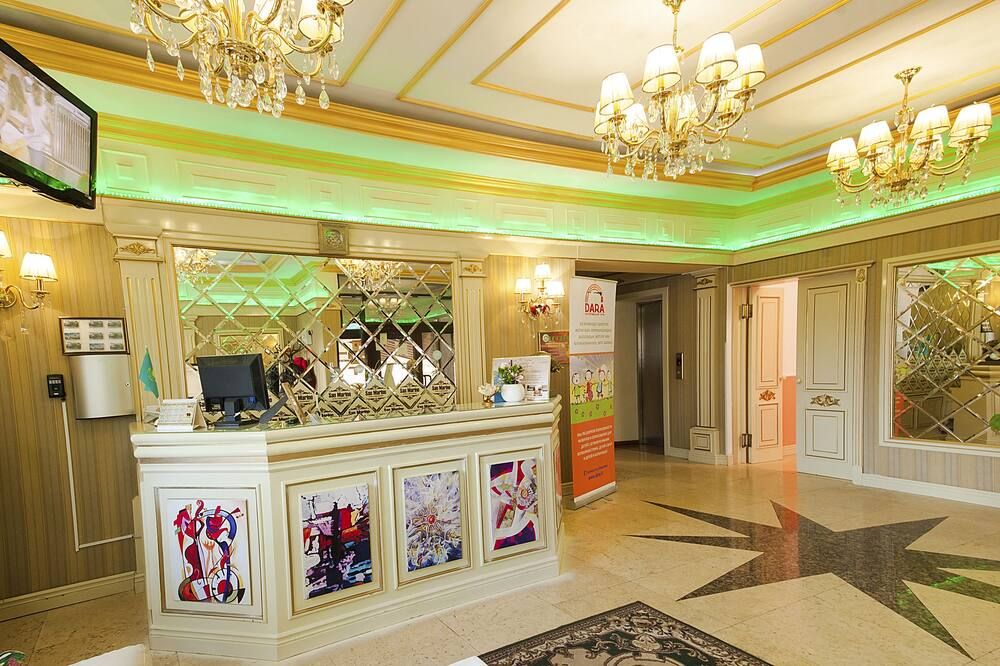 Hotel San Marino - אסטנה - דלפק קבלה
