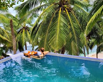 Rocky Point Beach Bungalows - Tangalla - Pool