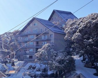 Les Chalets 14 - Ski in, Ski out - Falls Creek - Будівля