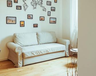 Bre Apartments - Gambero Flat - Vicenza - Sala de estar