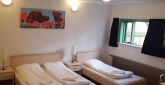 Travel Inn - Reykavik - Yatak Odası
