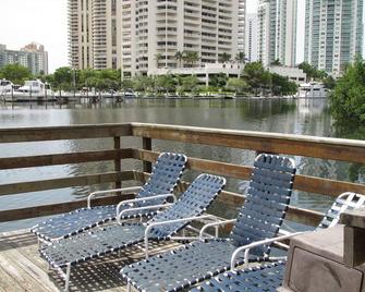 Resort Style In Aventura Florida - Aventura - Balcón