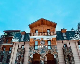 Shgedi Mestia - Mestia - Edificio