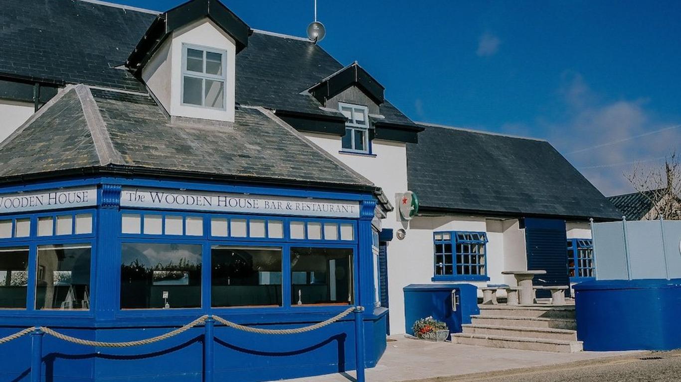 The Wooden House Hotel