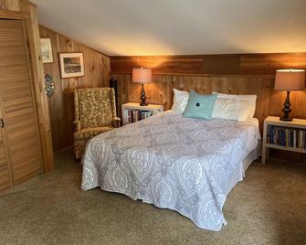 Canandaigua Lake House on the Water - Naples - Habitación