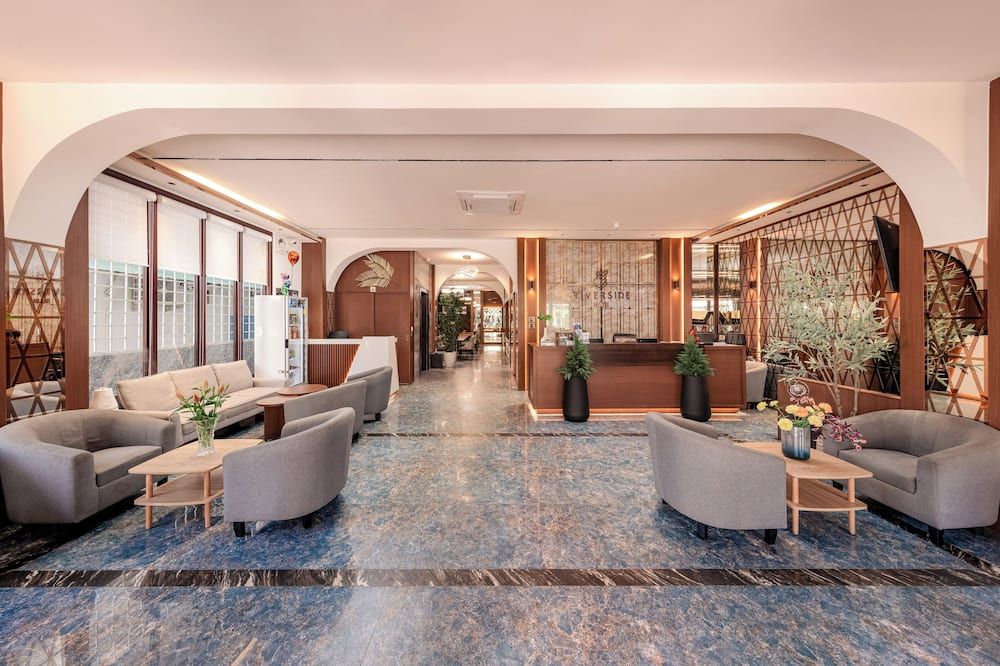 Riverside Hotel - ויינטיאן - לובי