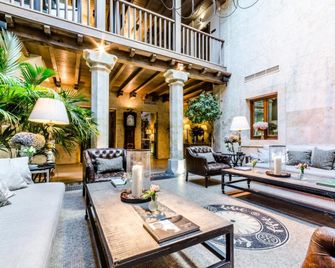 جراند هوتل دون جريجوريو - شلمنقة - ردهة