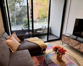 Cosmo Stays- Boutique Apartment Perfect Location - Melbourne - Sala de estar