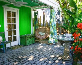 Relax in Style at the Bitchin' Beach House! - Dana Point