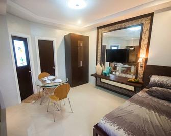 Nf Suites - Dávao - Habitación