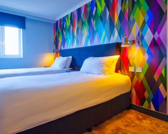 Village Hotel Manchester Hyde - הייד - חדר שינה