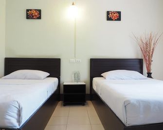 Phutawan Kan Resort - Kanchanaburi - Makuuhuone