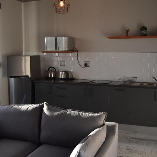 Kitchen view of Quiver Inn Guesthouse