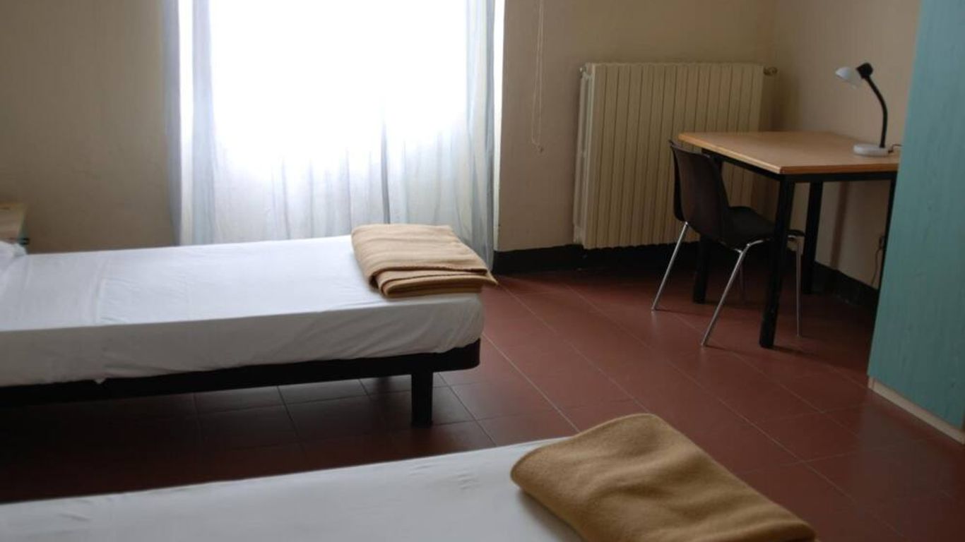 Il Chiostro Hostel And Hotel