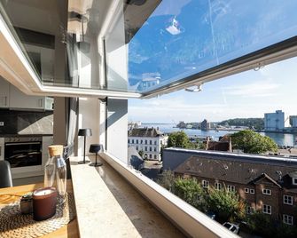 Ferienwohnung Urbanes wohnen mit Fördeblick Flensburg - Flensburg - Balcony