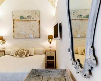 B&b Casa Maredentro - Monopoli - Спальня