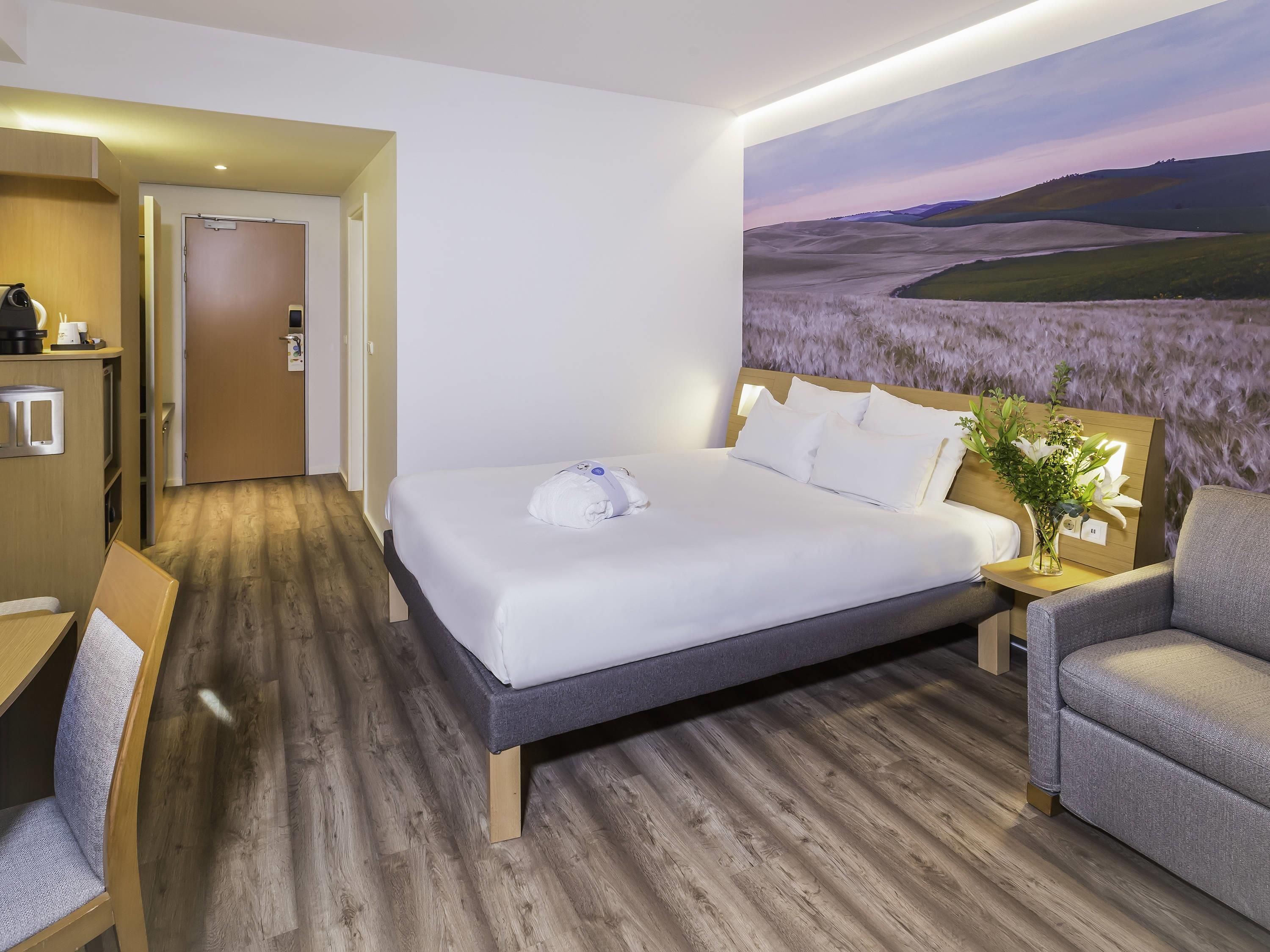 نوفوتيل سيفيليا - إشبيلية - غرفة نوم