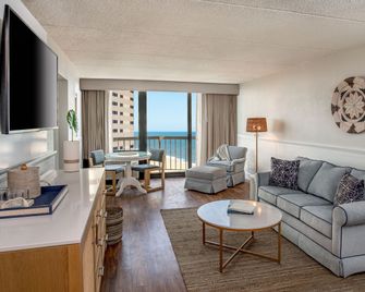 Ashore Resort & Beach Club - אושן סיטי - סלון