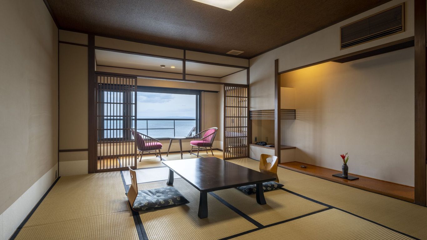 آواجيشيما كانكو هوتل