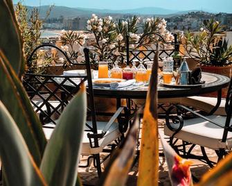 Lalla Soulika - Tangier - Balcony