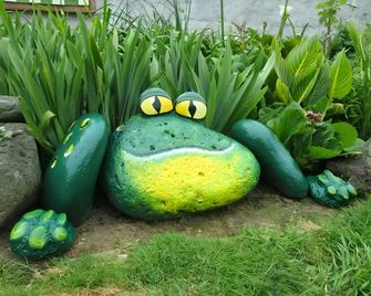 Beach Front at Wasaga Motel & Cottage - Wasaga Beach