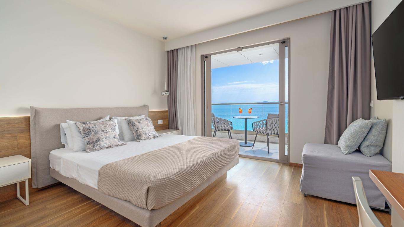 Ammon Zeus Luxury Beach Hotel